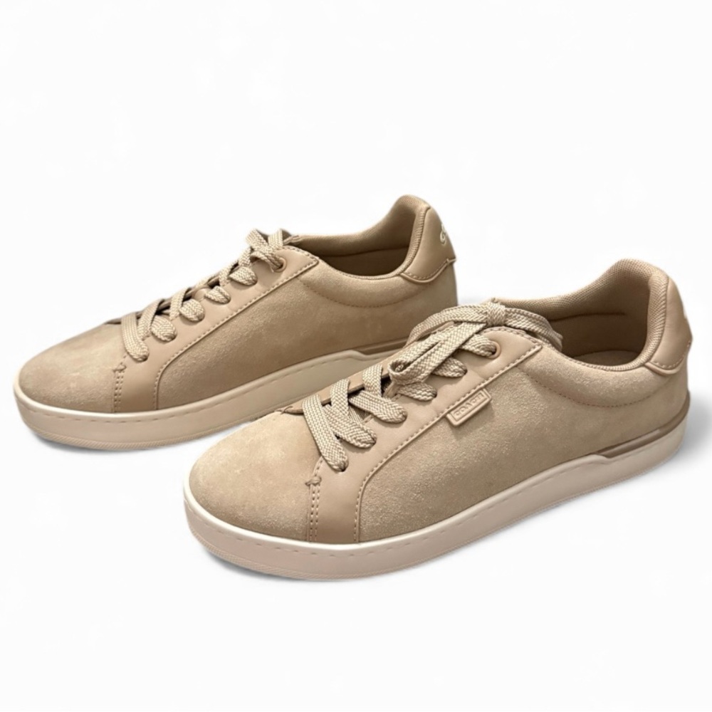 NWOT Coach Lowline women’s 8.5 lace up suede low top tan sneakers